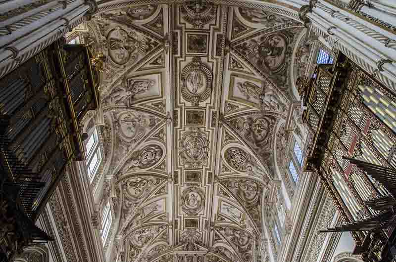 Córdoba 071 - Mezquita Catedral - interior - coro.jpg